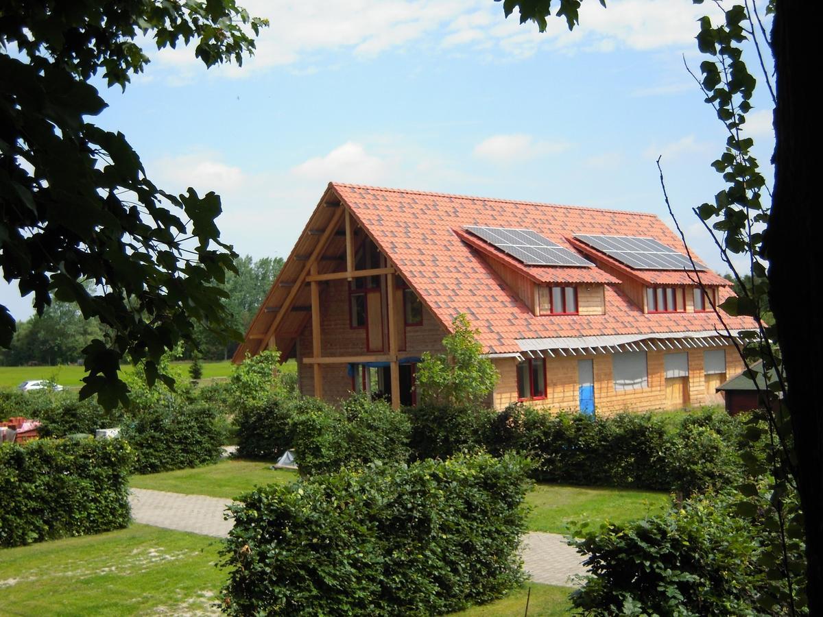 B&B Zomersbuiten Oude Pekela Exterior photo